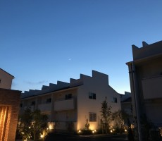 夕暮れ時のアマルフィ。