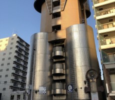 残念過ぎる建物